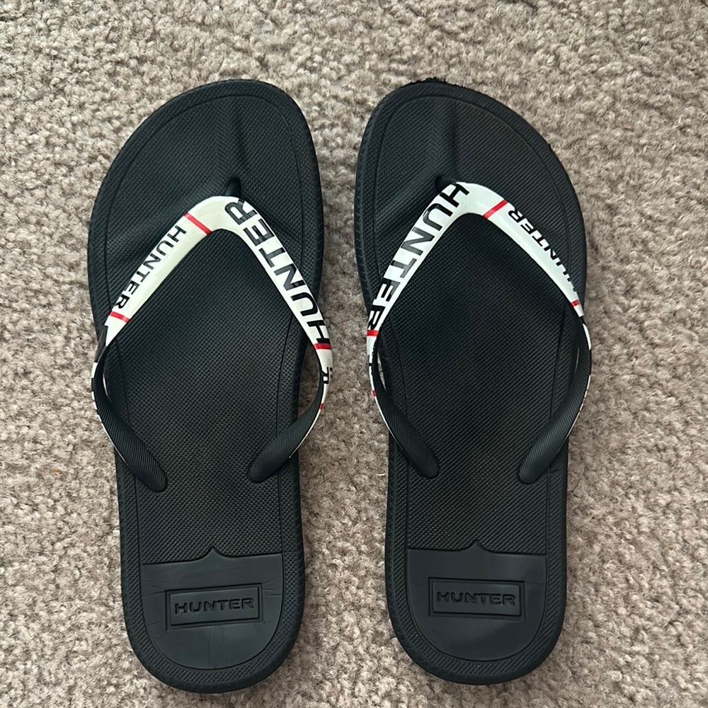 Hunter Black Sandals with Logo Straps